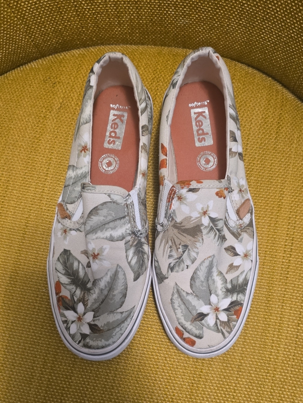 Keds Floral Slip-On Flats in Beige, Green and Orange